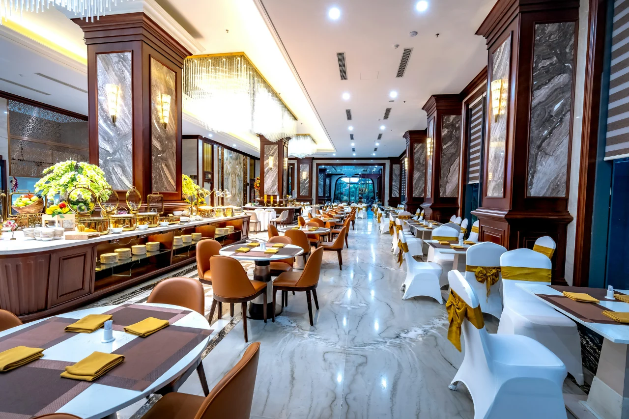 Dual Certificate Course in Tourism & Hotel Management